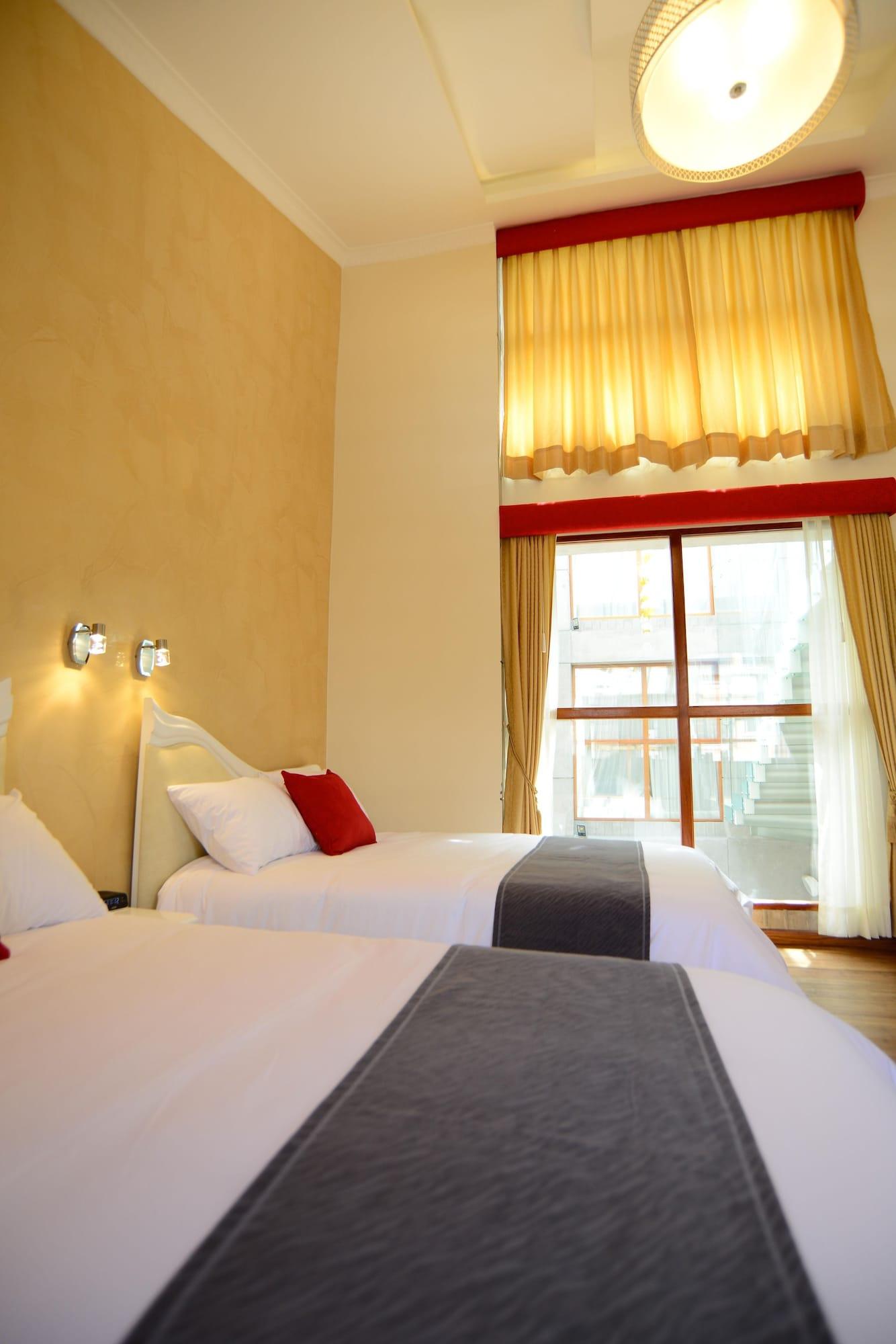 Marquiz Hotel Boutique キト エクステリア 写真