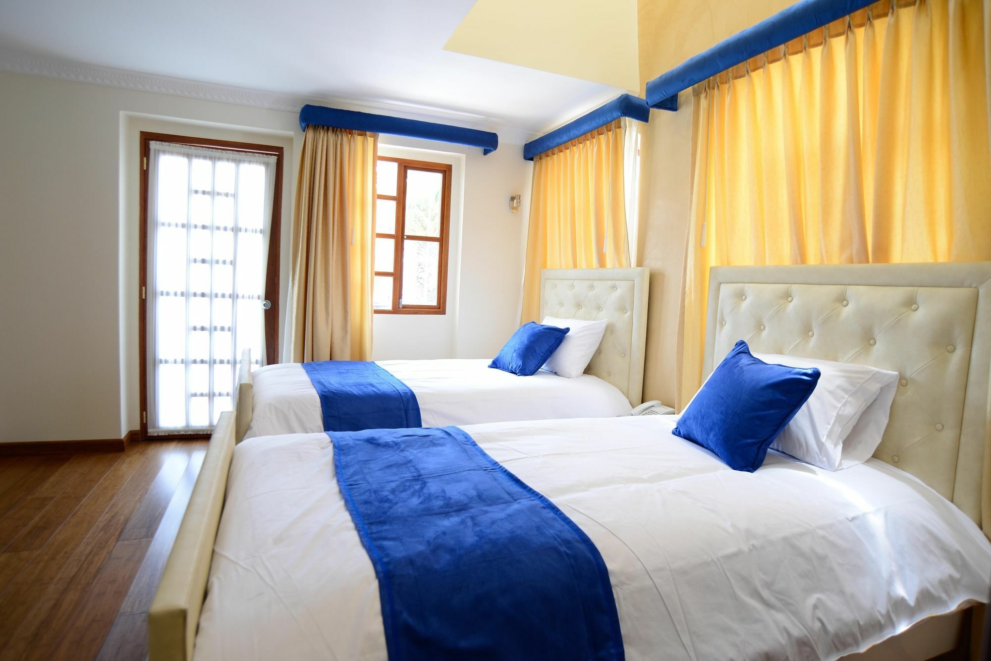 Marquiz Hotel Boutique キト エクステリア 写真